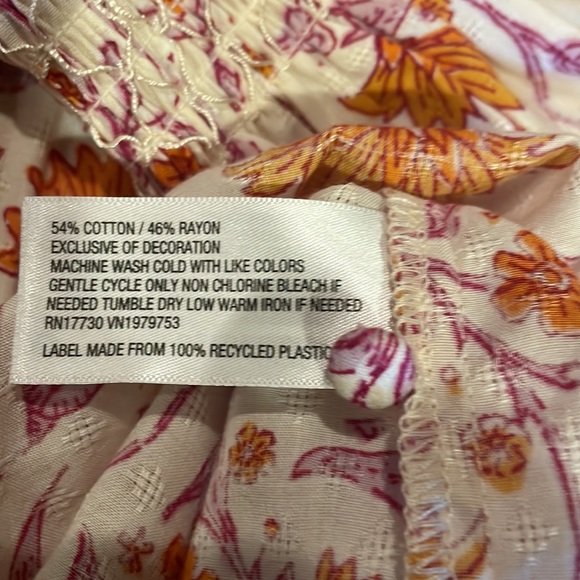 Universal Thread Puffed Sleeve Blouse - Picture 5 of 5